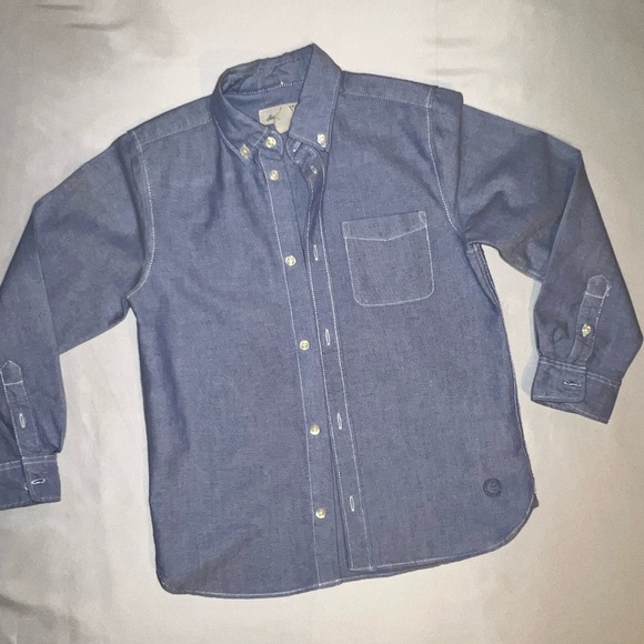 Light Blue Jean colored cotton button down shirt Boys size 7-8Y. Worn once. H&M - Picture 2 of 5